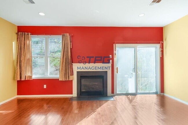 Photo - 14 Sand Hill Ct