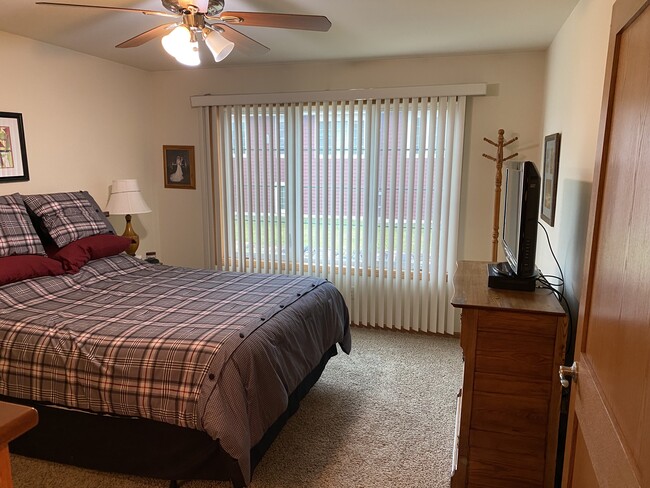 Photo - 1321 Pinecrest Ln