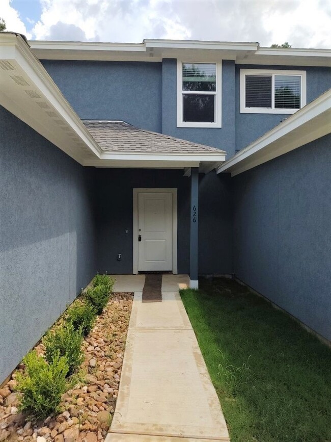 Photo - 626 Magnolia Bend