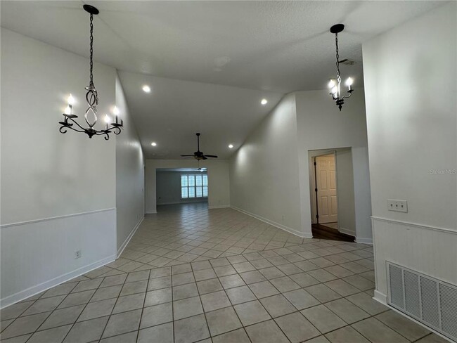 Photo - 5600 Revelwood Loop