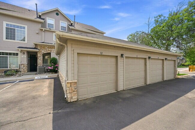 Photo - $2,030.95, 2 Beds - 2.5 Bath, Condo in Denver with Central A/C! Unit #2032