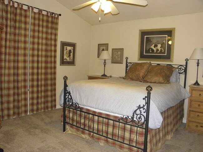 Photo - Eagle Point Villas