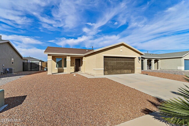 Photo - 14321 Paraiso Dr