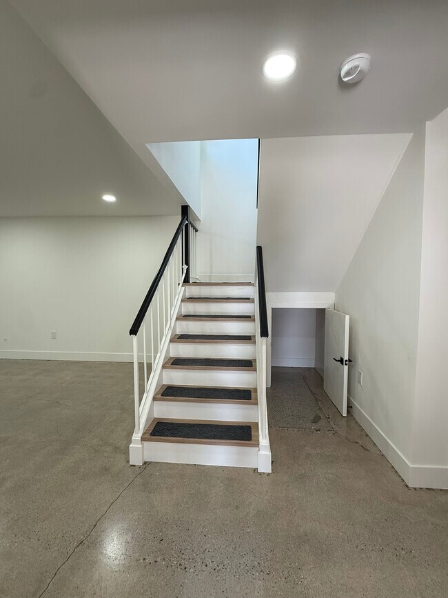 Photo - 14962 Rolling Ridge Dr