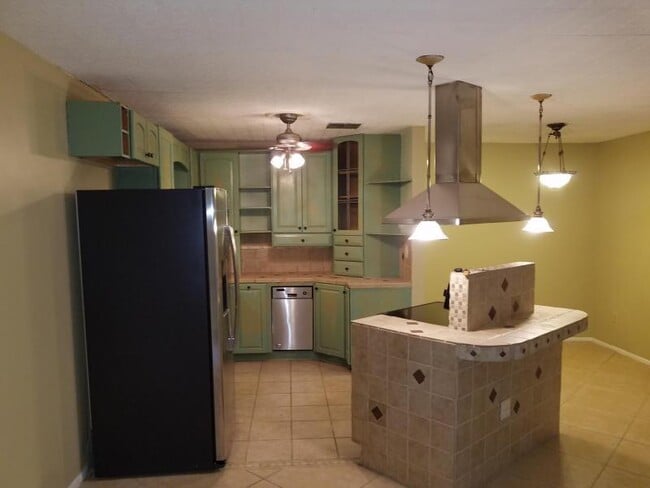 Photo - 5725 Fernley Dr E Unit 7