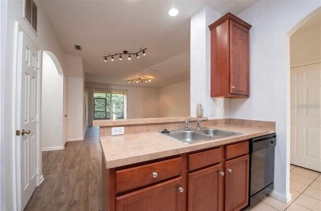 Photo - 3087 Ashland Ln N