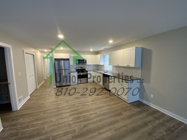 Building Photo - 3429 10th Ave Rental