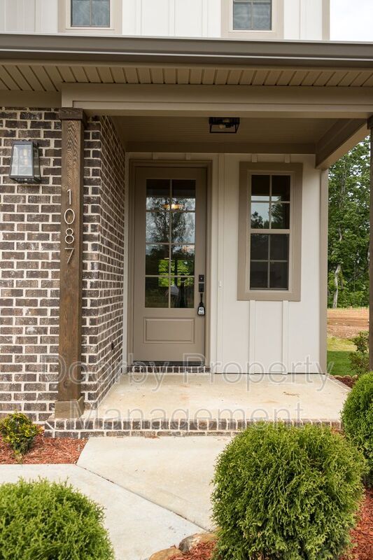 Photo - 1087 Cityscape Vw