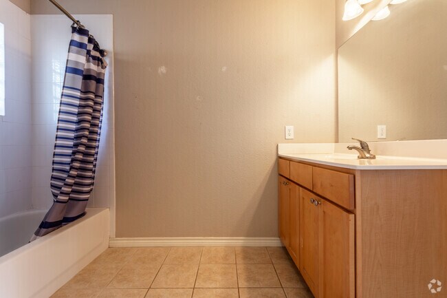 Baño - Baycliff Apartments