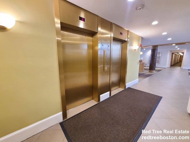 101 Monmouth St Unit 107