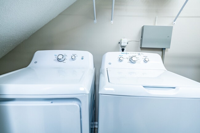 Photo - 1146 Pierce St