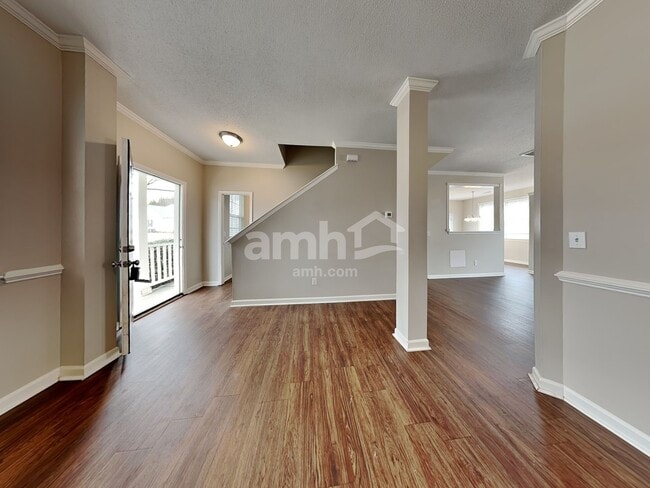 Photo - 1 Planters Grove Dr