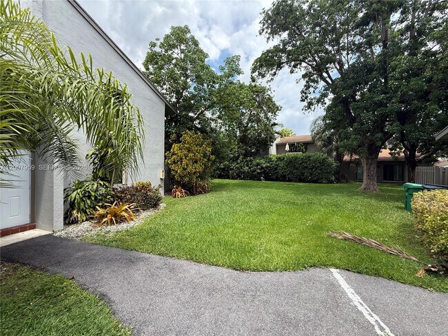 Photo - 10661 SW 113th Pl