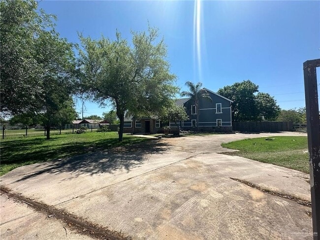 Photo - 311 Minnesota Rd