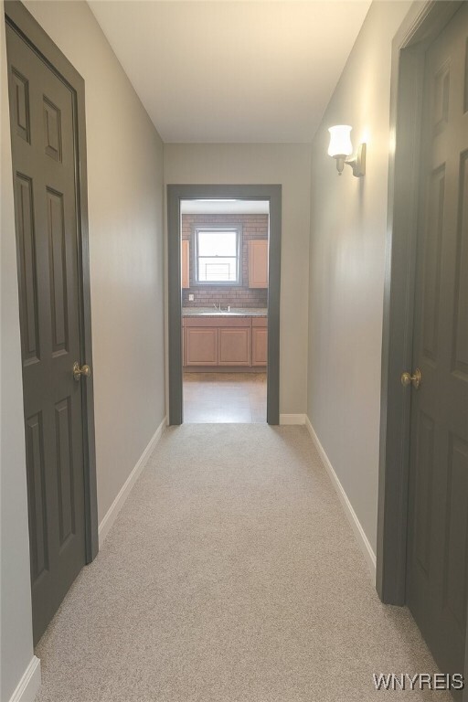 Photo - 145 Tyler St