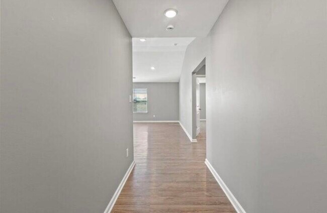 Photo - 225 Parker Pl