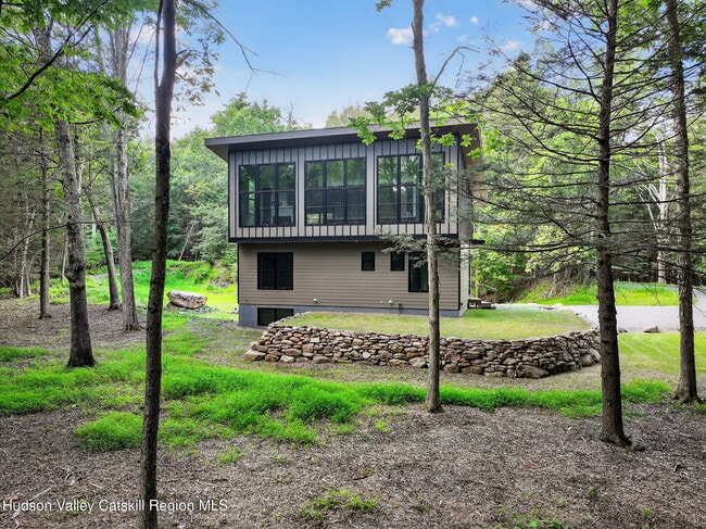 Photo - 178 Chestnut Hill Rd