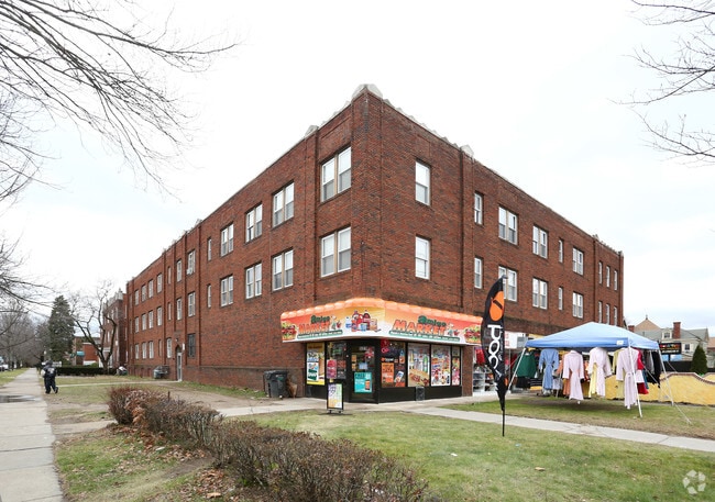 Farmington Ave Apartments - 527-535 Farmington Ave Apartments