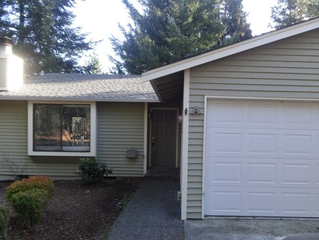 2 Bedroom Duplex in Gig Harbor - 2 Bedroom Duplex in Gig Harbor Casa Adosada