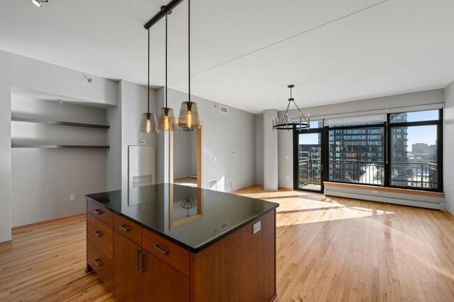 Photo - 1120 S 2nd St