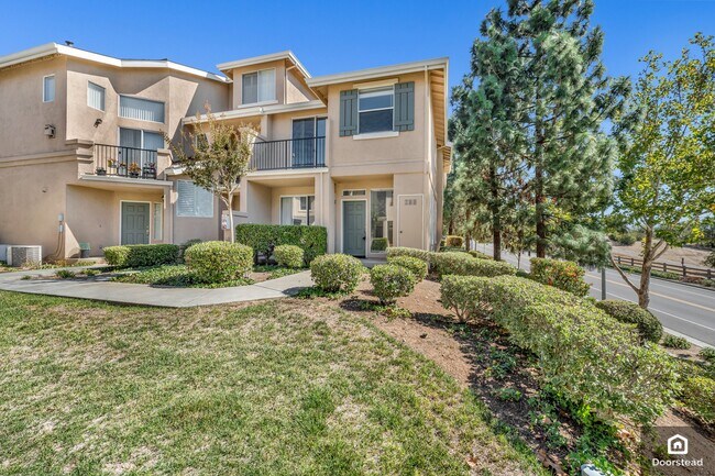 Photo - 1058 Niguel Ln