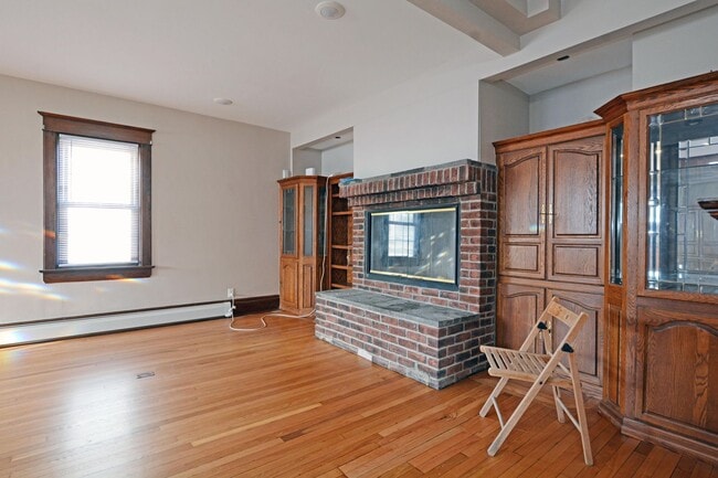 Photo - 814 Grand Ave Unit A Residential