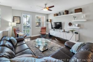 Photo - 1340 SW 2nd Ct