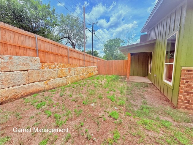 Photo - Newly Built Duplex For Rent!