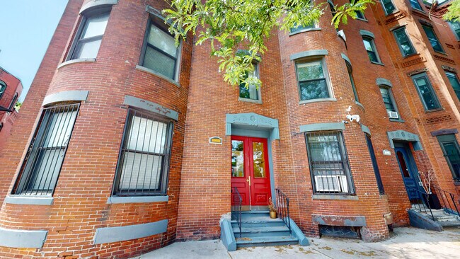 Building Photo - 86 Hammond St Rental