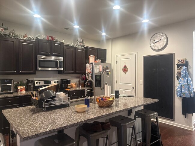 Photo - 106 Westbourne Way