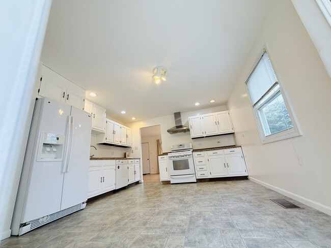 Photo - 2904 Stork Ct