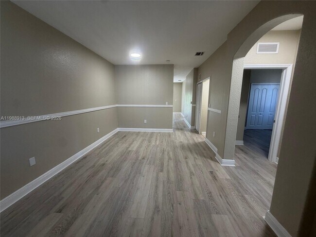 Photo - 2637 SE 16th Terrace Unit 107