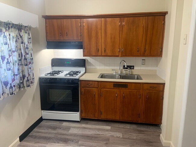 Photo - 6605 O'Donnell St Unit B