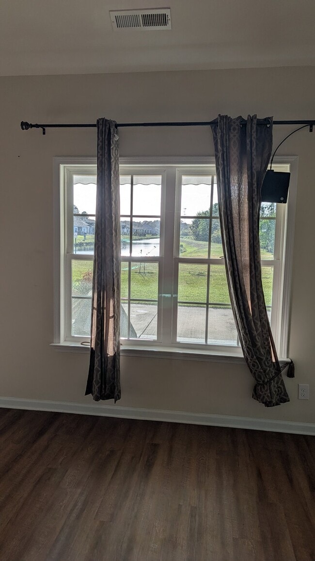 Photo - 409 Arecales Dr