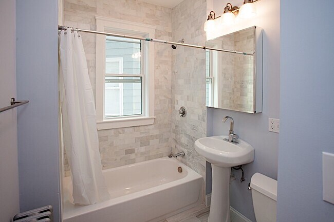 376-1 Prospect St Unit 1