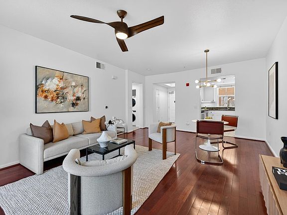 Photo - 1390 Saddle Rack St Unidad 33