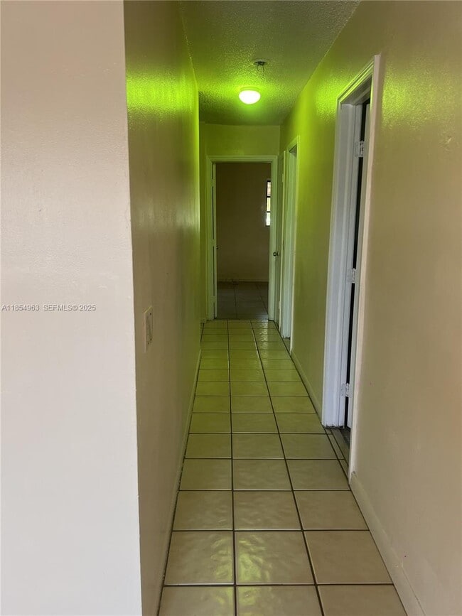 Photo - 6150 Dawson St