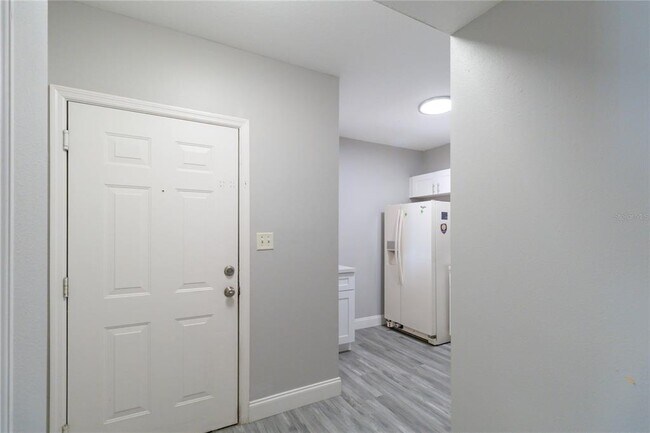 Photo - 521 Villa Del Sol Cir Unit 102