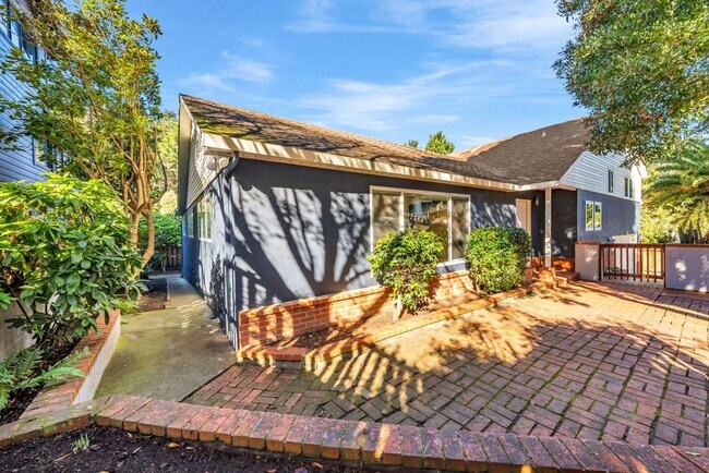 Photo - 280 Angelita Ave