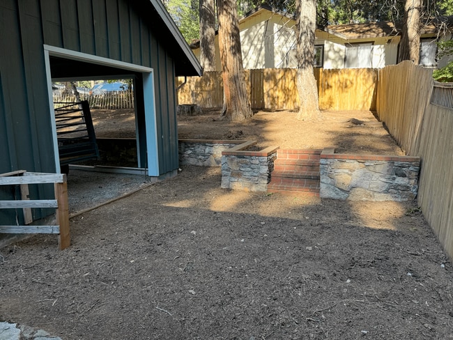 Photo - 5542 Gilmore Rd