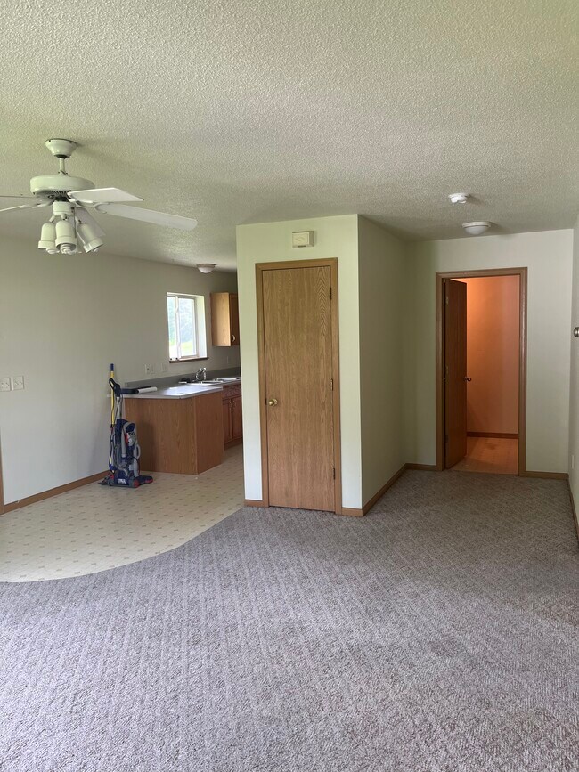 Photo - 106 W South St Unit 106