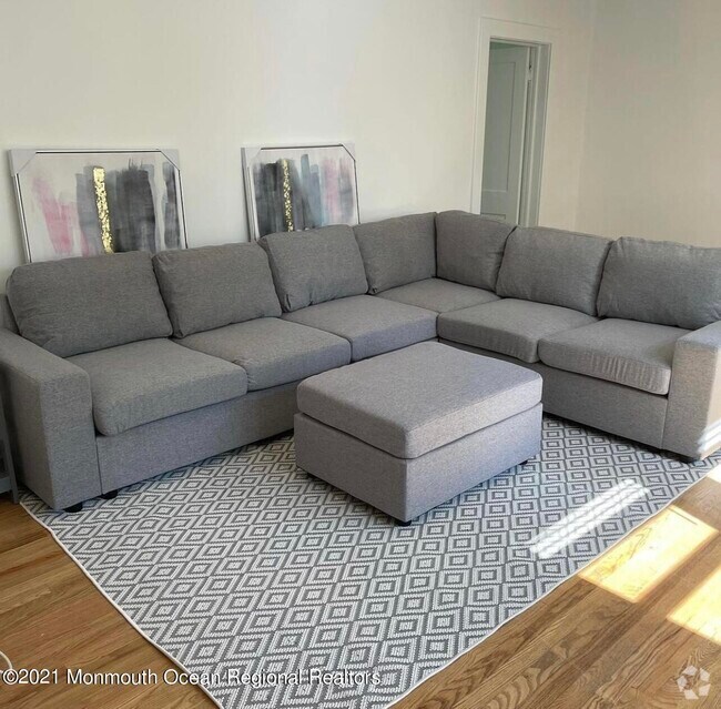 Monmouth University OffCampus Housing & Apartments ForRentUniversity