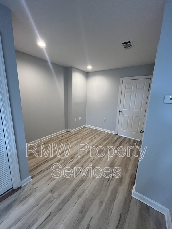 Photo - 1410 W Ritner St Condo