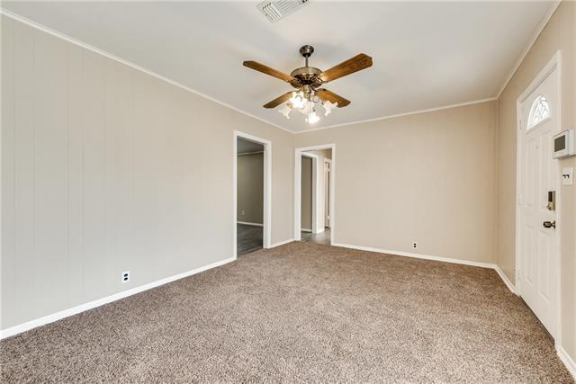 Photo - 1605 Maple Dr