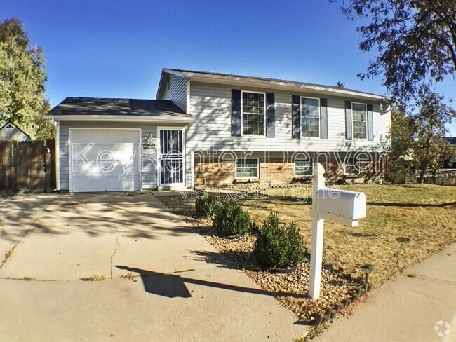 Building Photo - 16597 E Lasalle Pl Rental