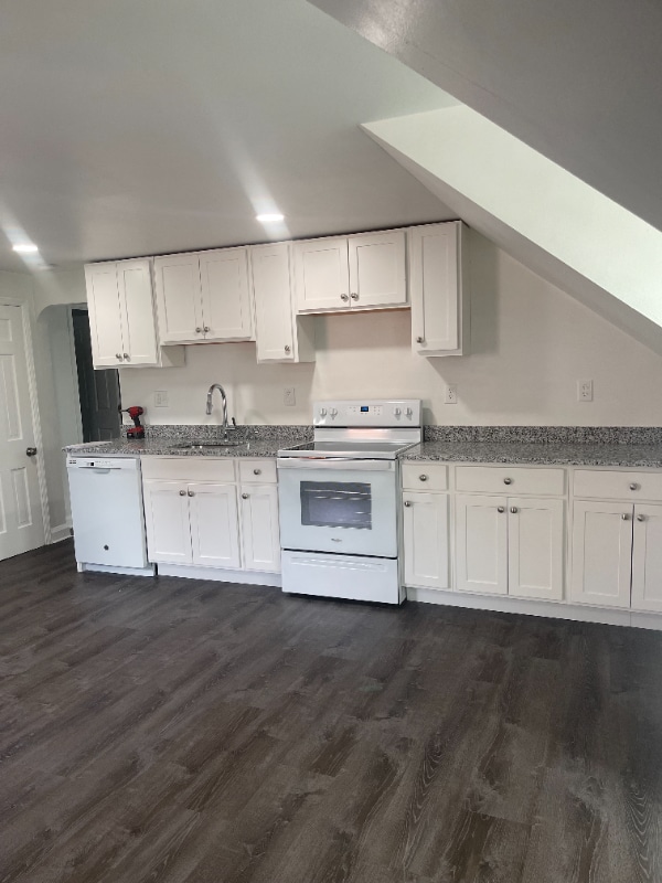 Photo - 701 Academy Rd Unit 2FL