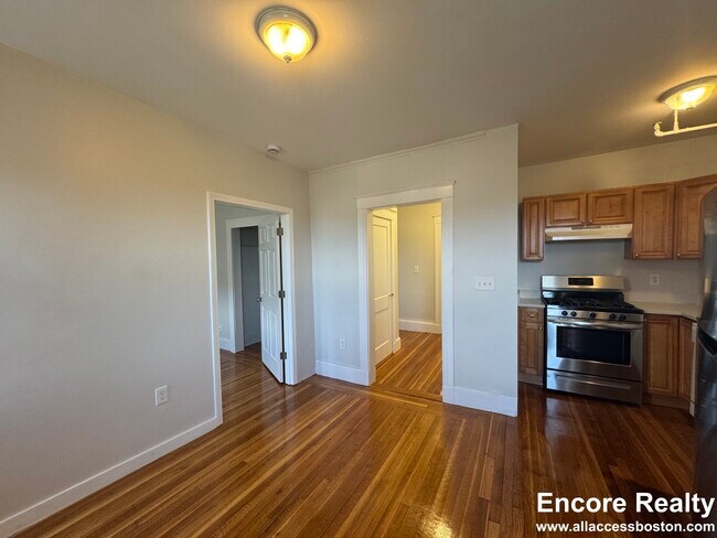 Photo - 1615 Commonwealth Ave Unit 30