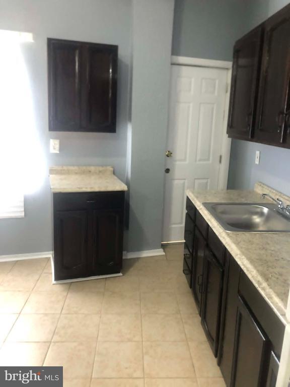 Photo - 2671 St Benedict St