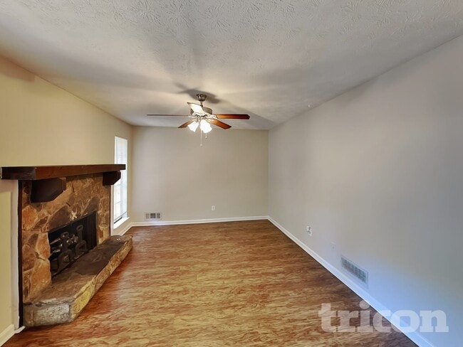 Photo - 2503 Hewatt Rd