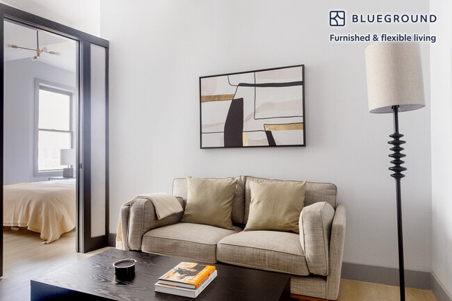 Building Photo - 161 W 54th St Rental